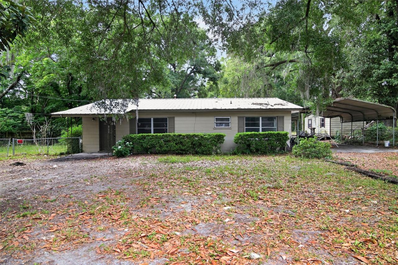 26045 W Newberry Rd., Newberry, FL 32669