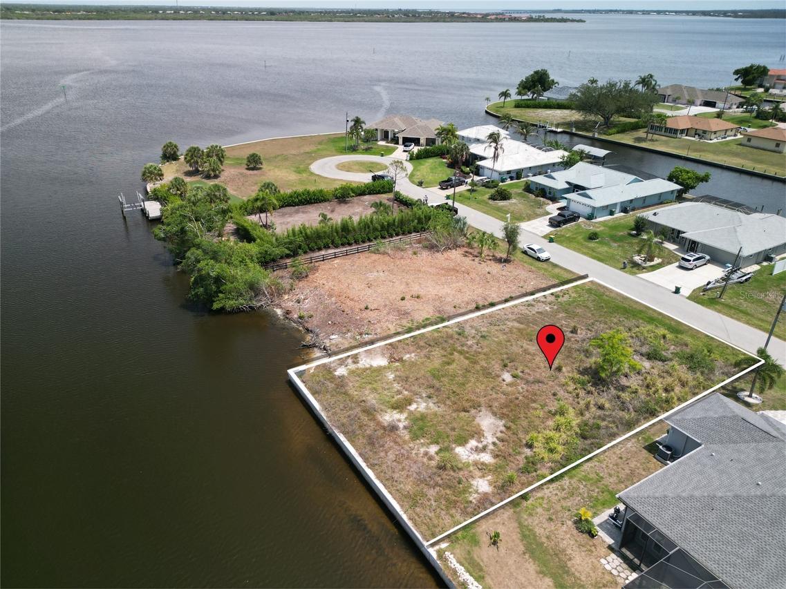 12414 Quinlan Ave., Port Charlotte, FL 33981