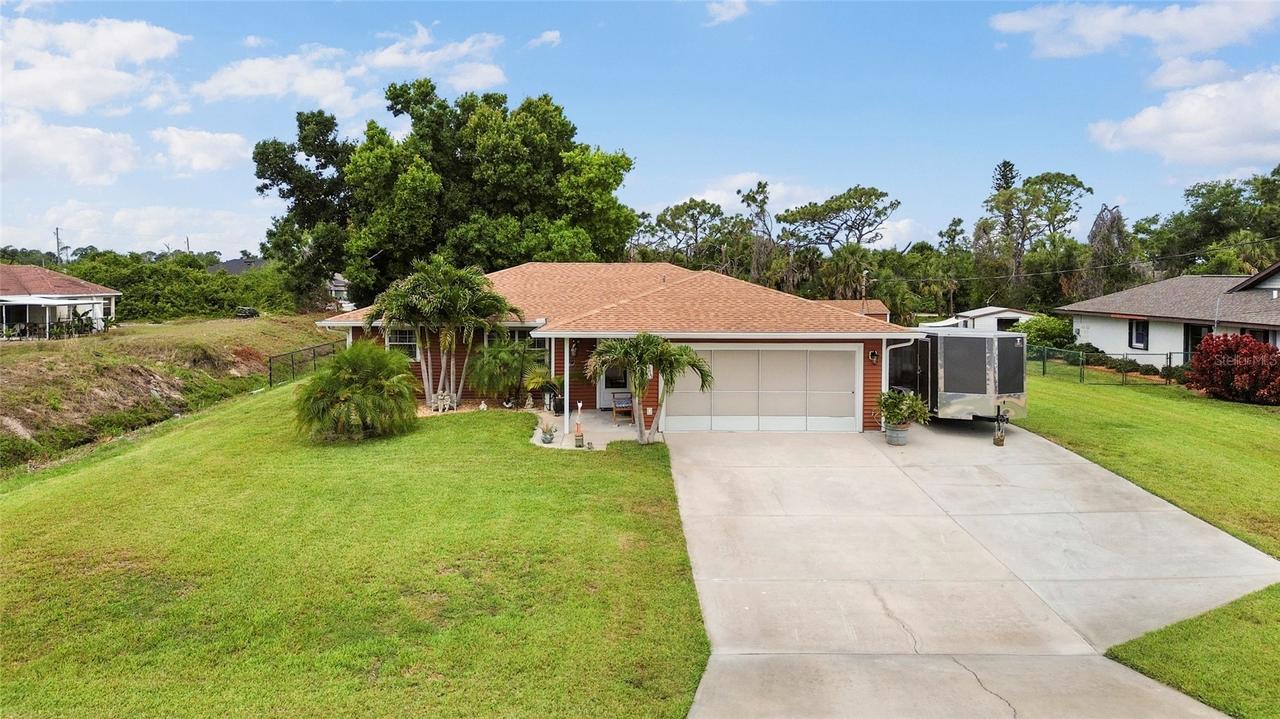 7515 Spinnaker Blvd., Englewood, FL 34224