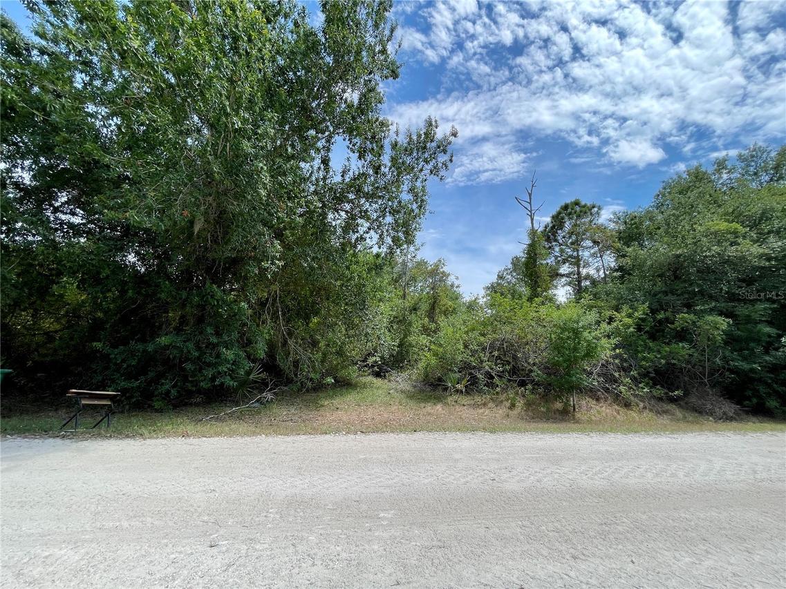 27213 Hacienda Dr., Punta Gorda, FL 33955