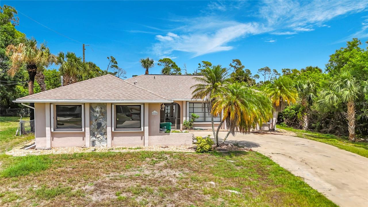 4354 Boggs St., Port Charlotte, FL 33948