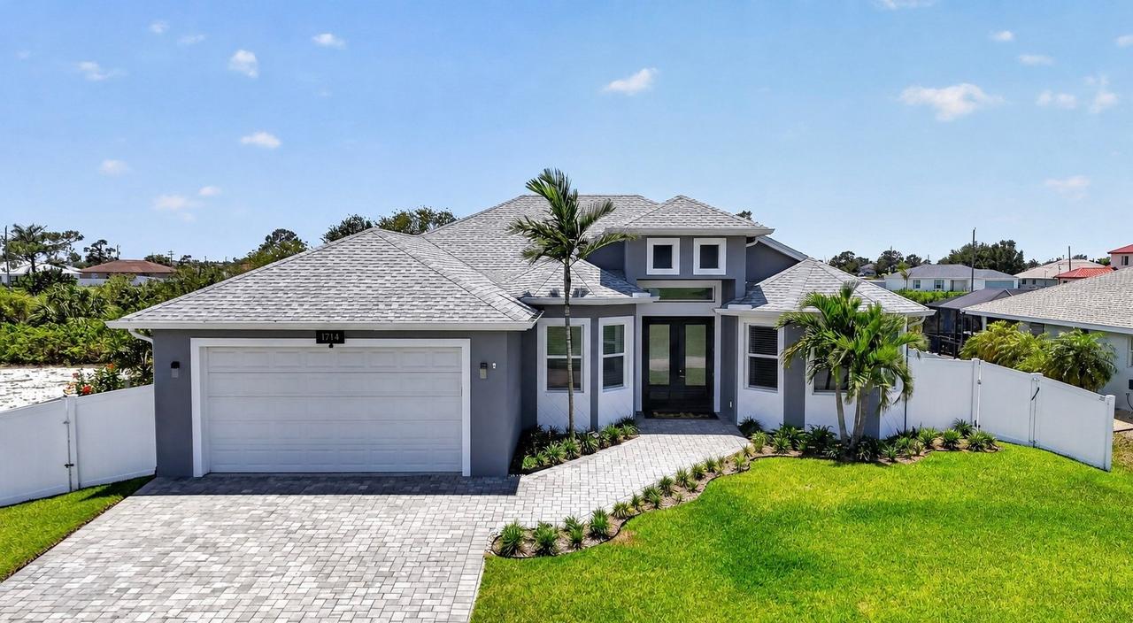 1714 NW 17th Ter., Cape Coral, FL 33993