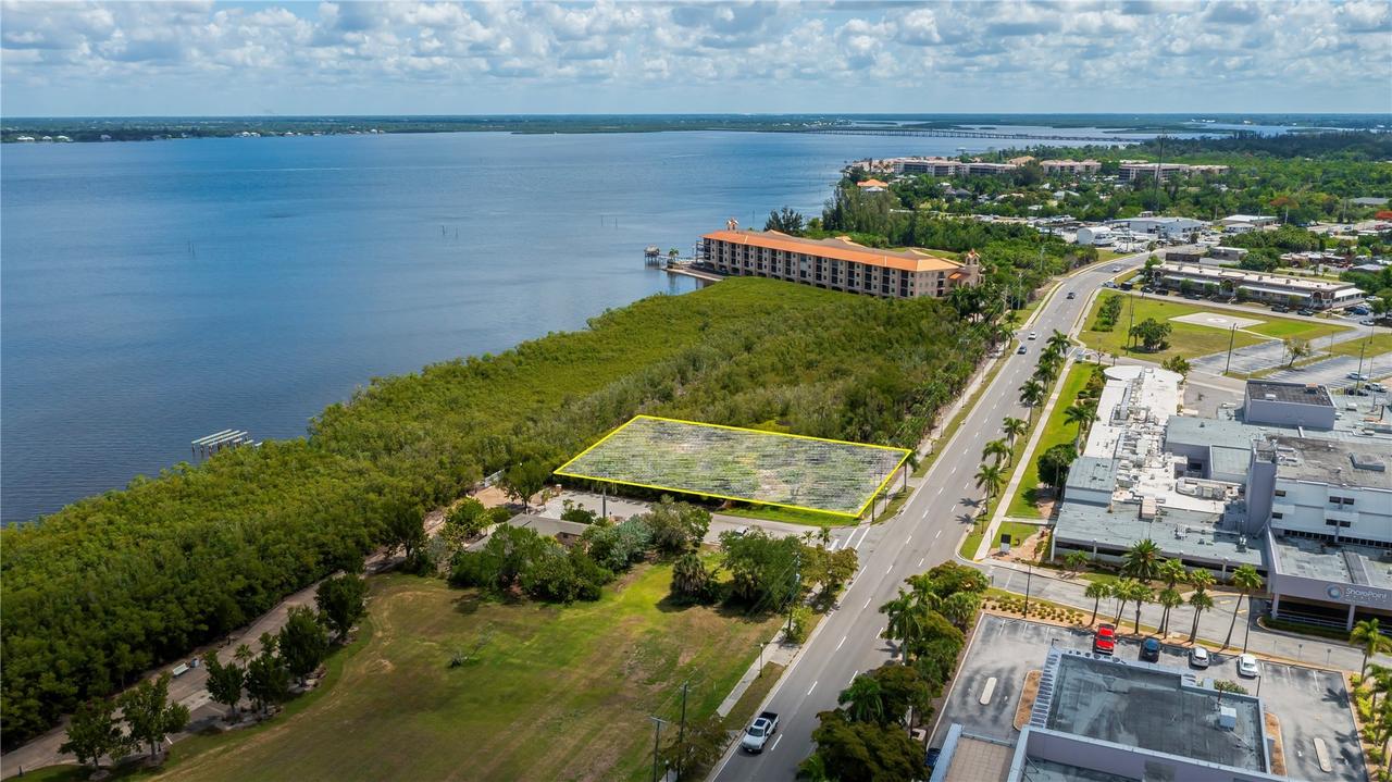 806 E Marion Ave., Punta Gorda, FL 33950