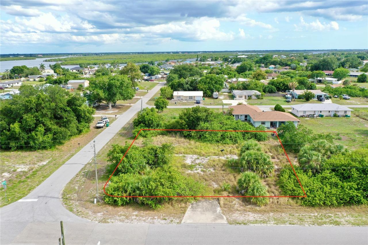 27147 Sunnybrook Rd., Punta Gorda, FL 33983