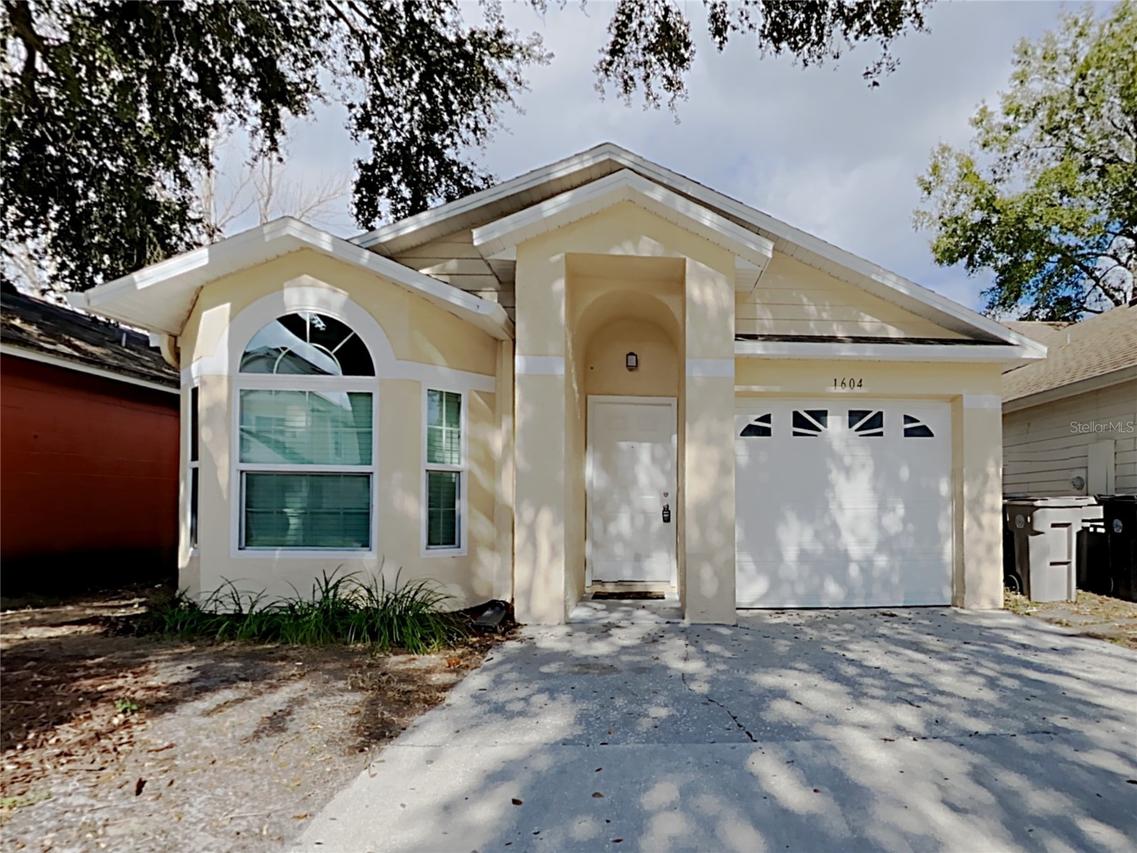 1604 Chatham Cir., Apopka, FL 32703