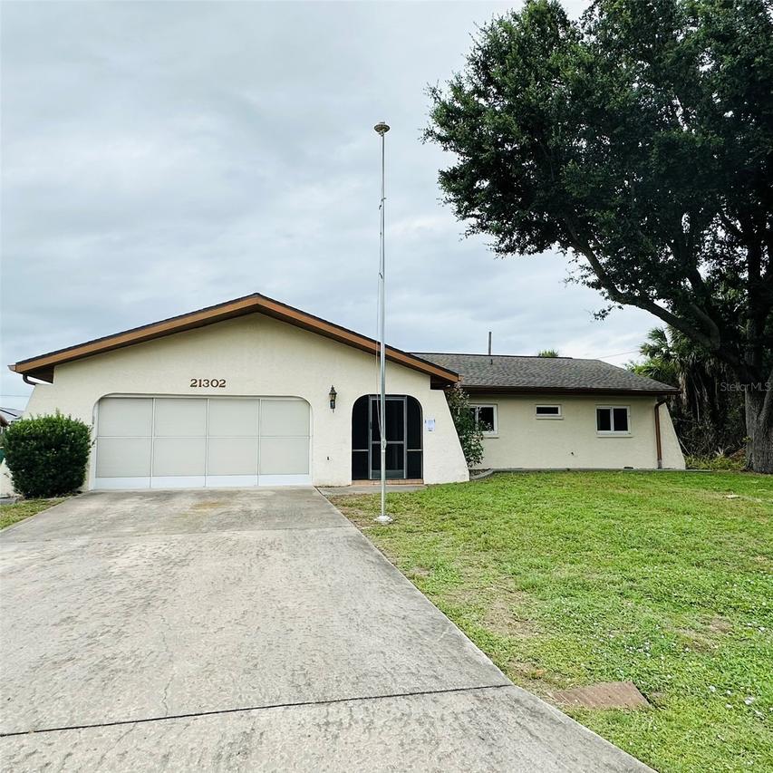 21302 Hubbard Ave., Port Charlotte, FL 33952