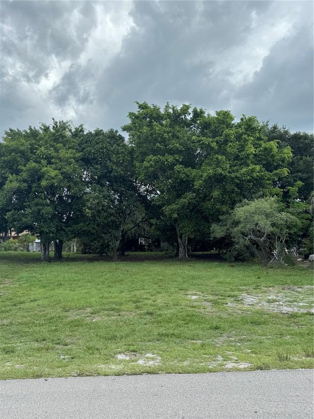 Washington Ave., Immokalee, FL 34142