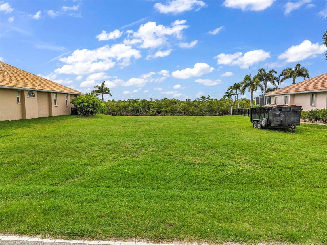 645 Macedonia Dr., Punta Gorda, FL 33950