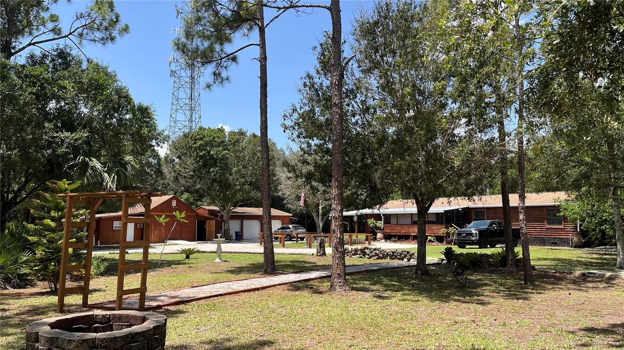 17021 Shelby Ln., North Fort Myers, FL 33917