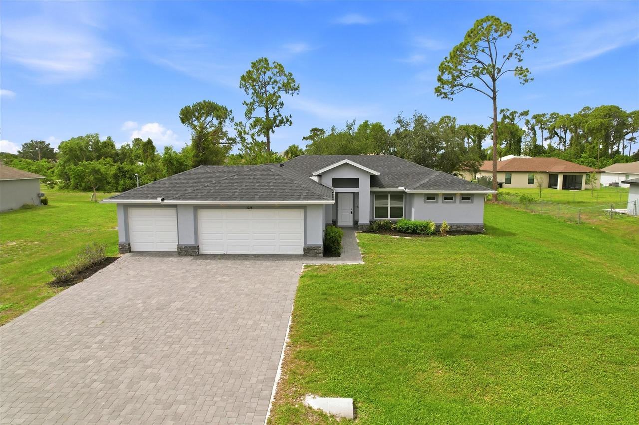 1024 NE 33rd Ln., Cape Coral, FL 33909