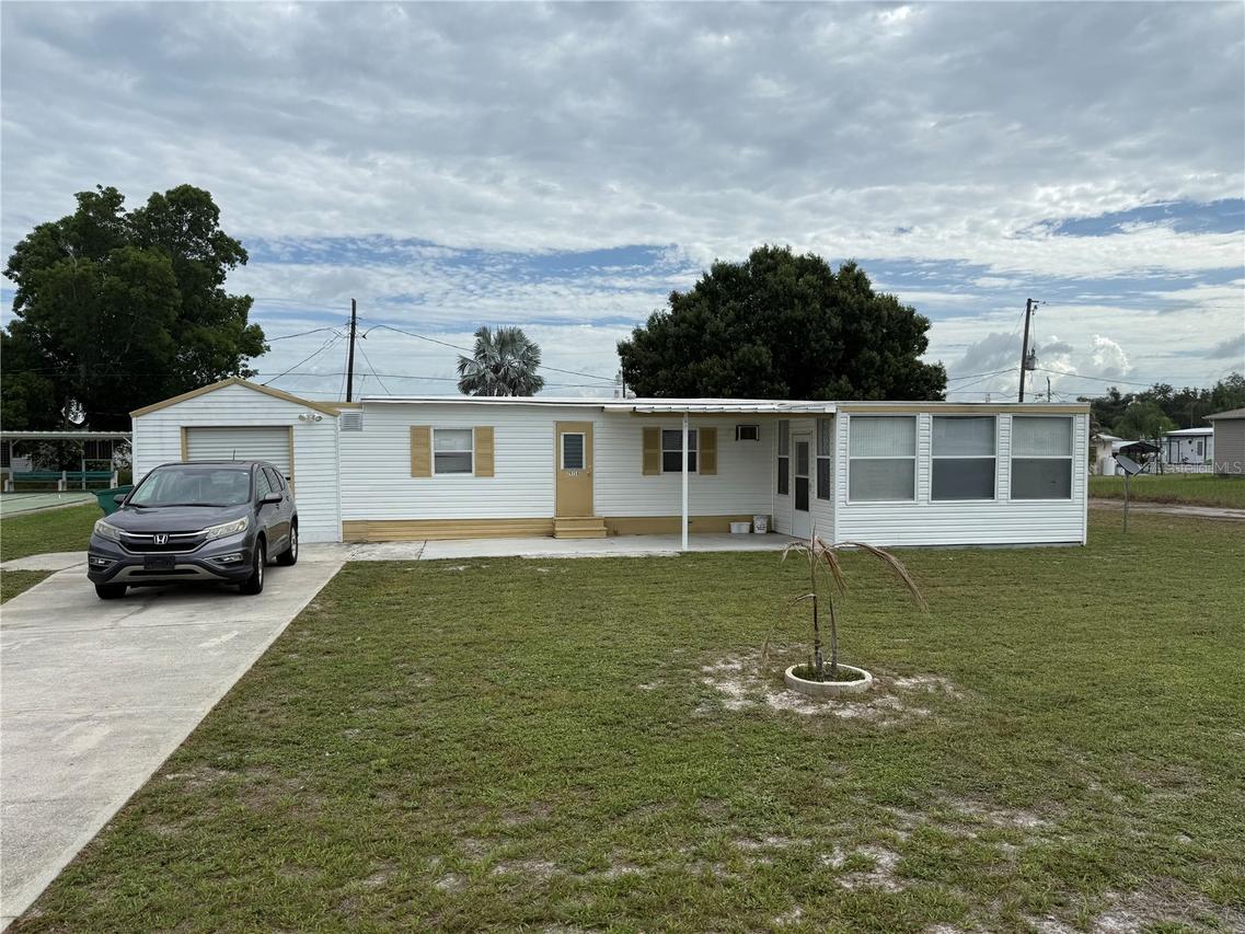 29156 Crawford Ave., Punta Gorda, FL 33982