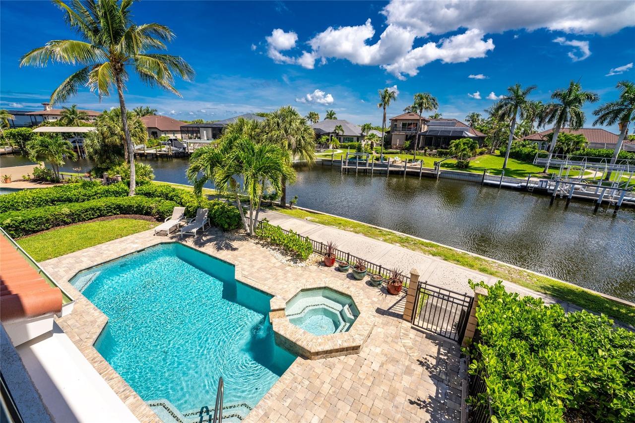 3341 Sunset Key Cir., Punta Gorda, FL 33955