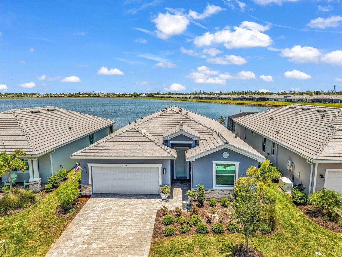 8304 Shore Lake Dr., Englewood, FL 34224