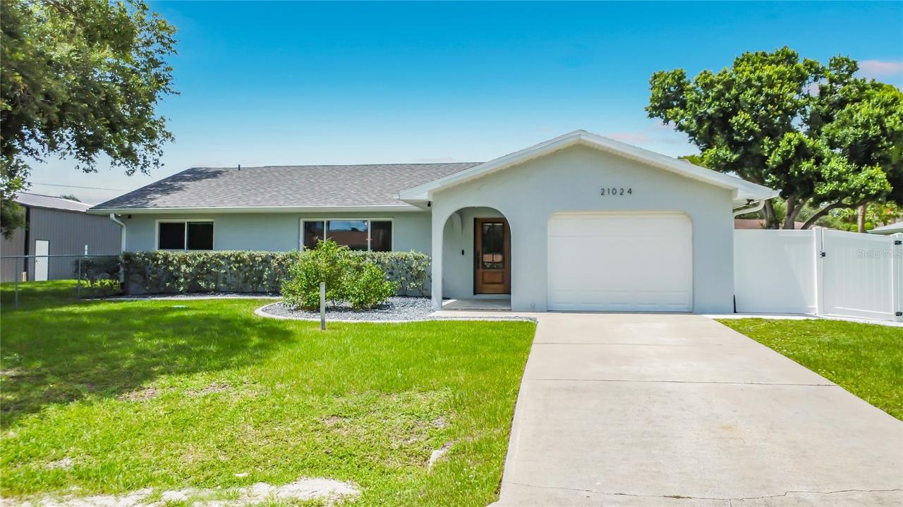 21024 Denise Ave., Port Charlotte, FL 33952