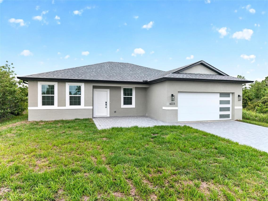 6223 Emmonsdale St., Port Charlotte, FL 33981