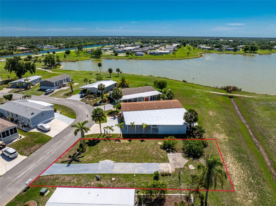 7498 Danvers Cir., Port Charlotte, FL 33981
