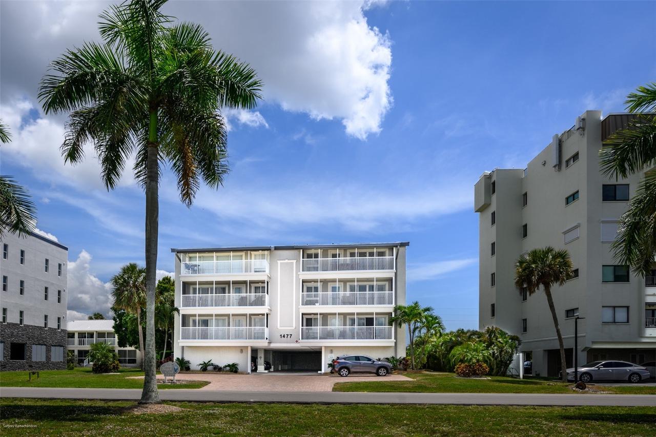 1477 Park Beach Cir. #11, Punta Gorda, FL 33950