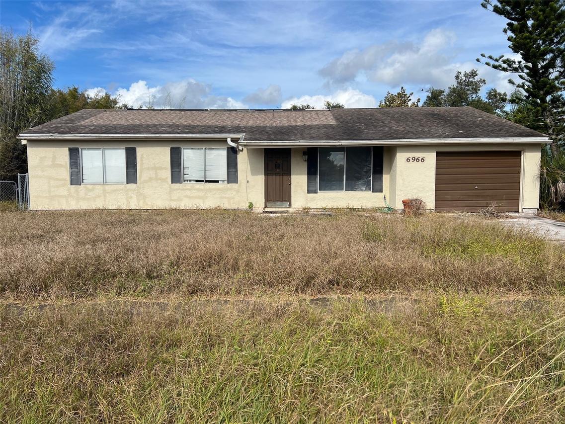 6966 Roslyn Ct., North Port, FL 34287