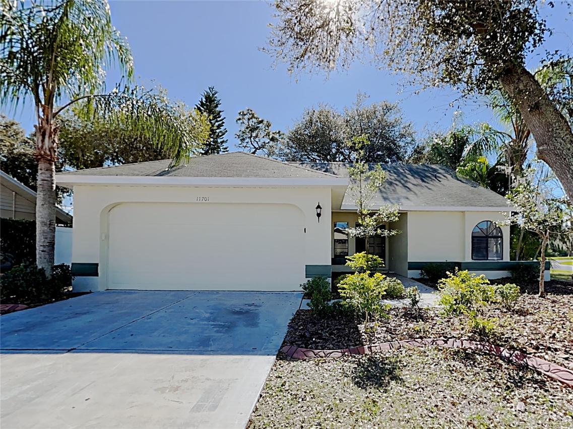 11701 Lynmoor Dr., Riverview, FL 33579