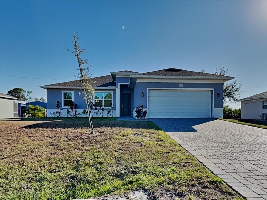 384 Prineville St., Port Charlotte, FL 33954