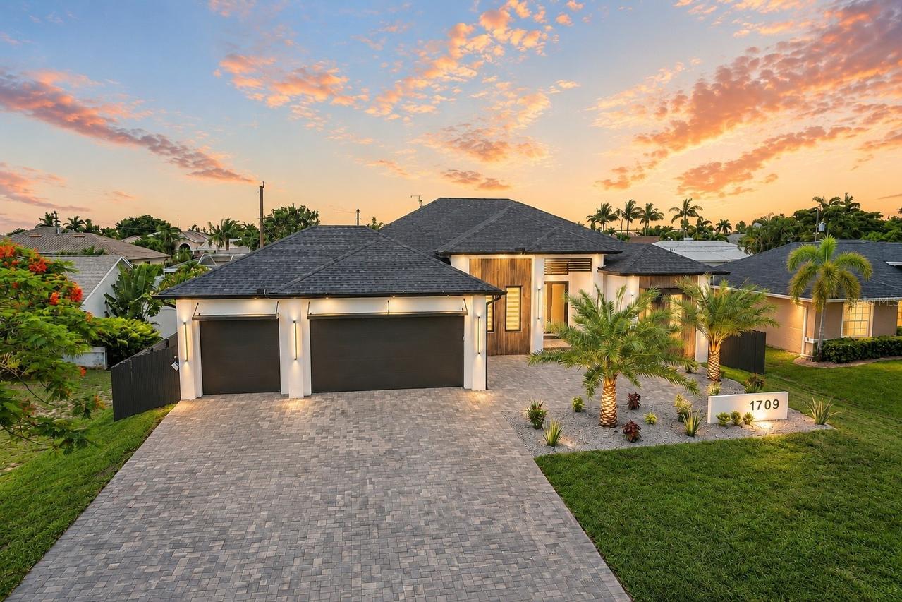 1709 SW 43rd Ln., Cape Coral, FL 33914