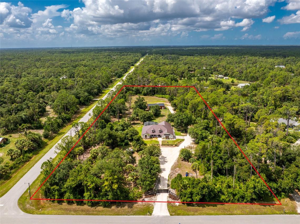 8007 Estates Dr., North Port, FL 34291