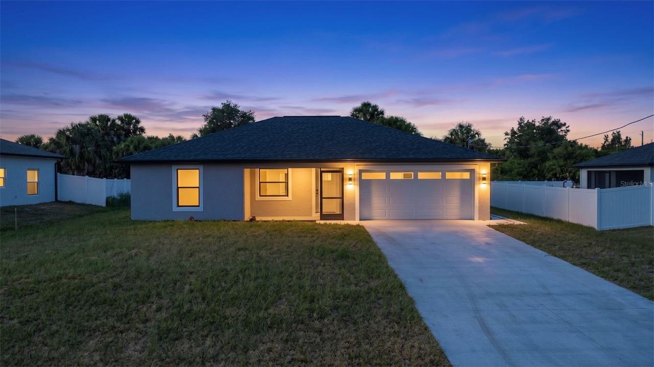 19226 Brandon Ave., Port Charlotte, FL 33954