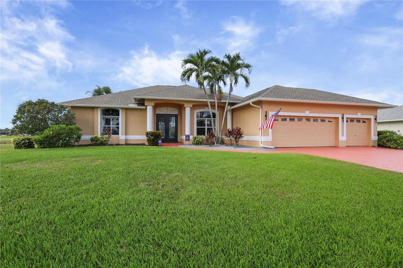 11809 Royal Tee Ct., Cape Coral, FL 33991