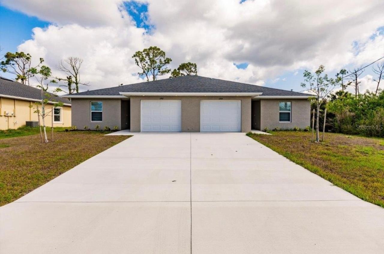 11982-11984 Tetzel Ave., Port Charlotte, FL 33981