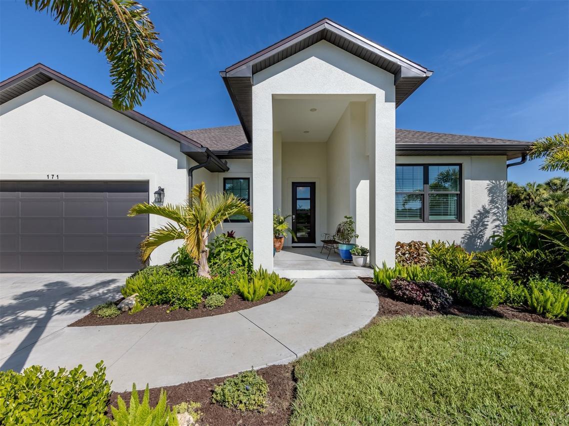 171 Spring Dr., Rotonda West, FL 33947