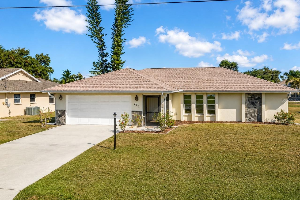 285 Mark Twain Ln., Rotonda West, FL 33947