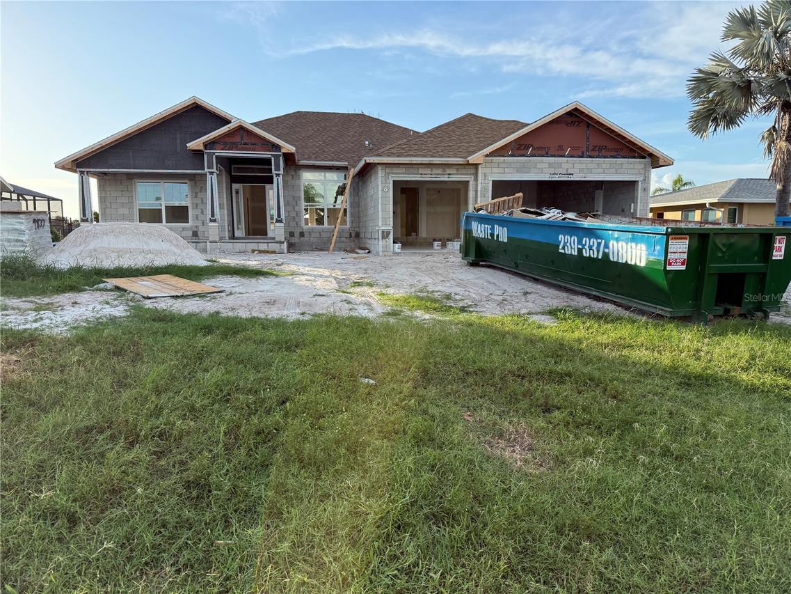 18 Caddy Rd., Rotonda West, FL 33947