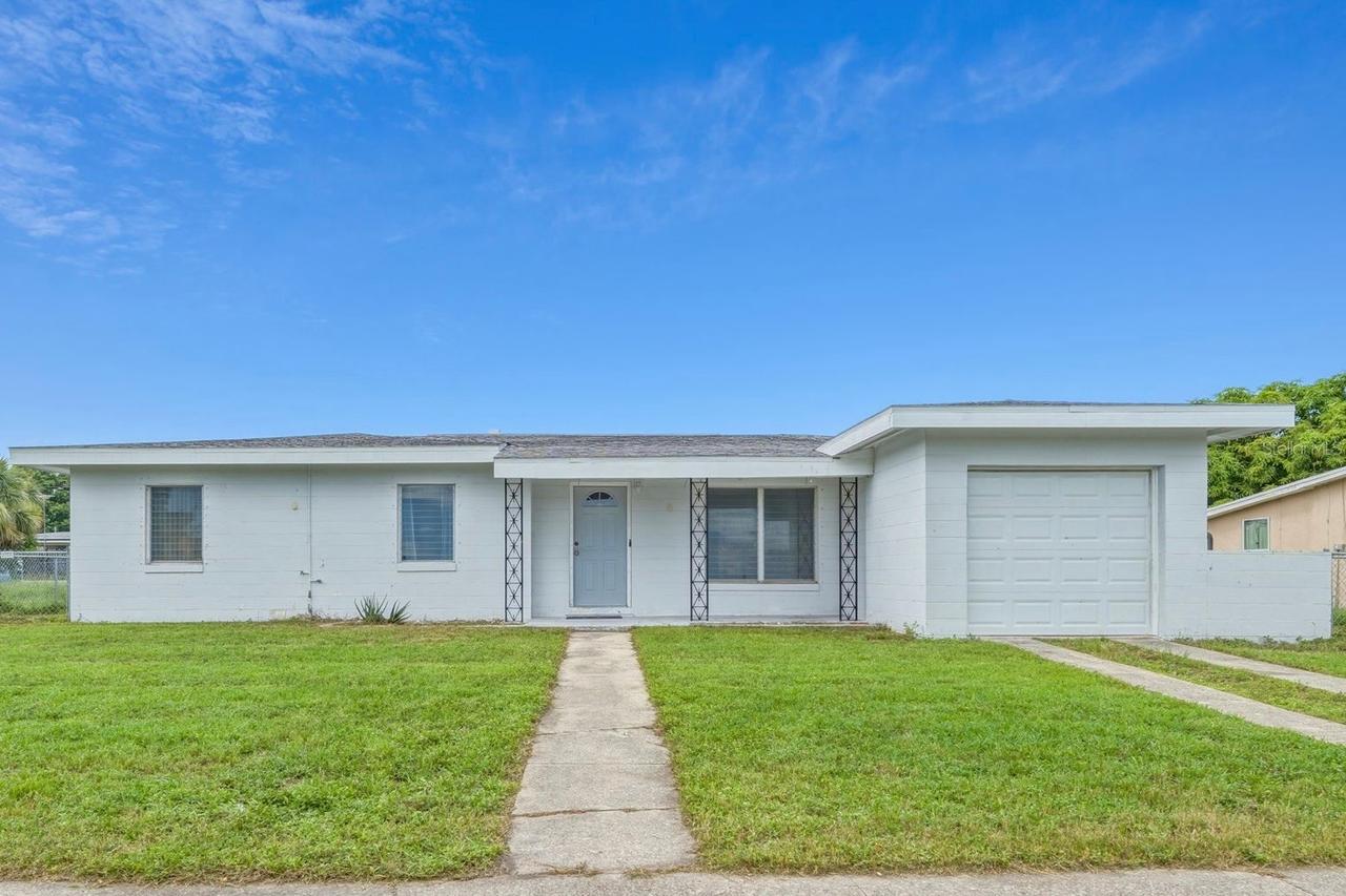 21928 Beverly Ave., Port Charlotte, FL 33952