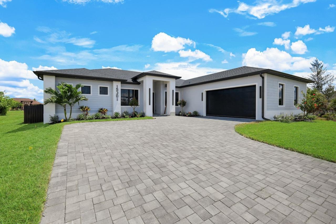 15301 Acorn Cir., Port Charlotte, FL 33981