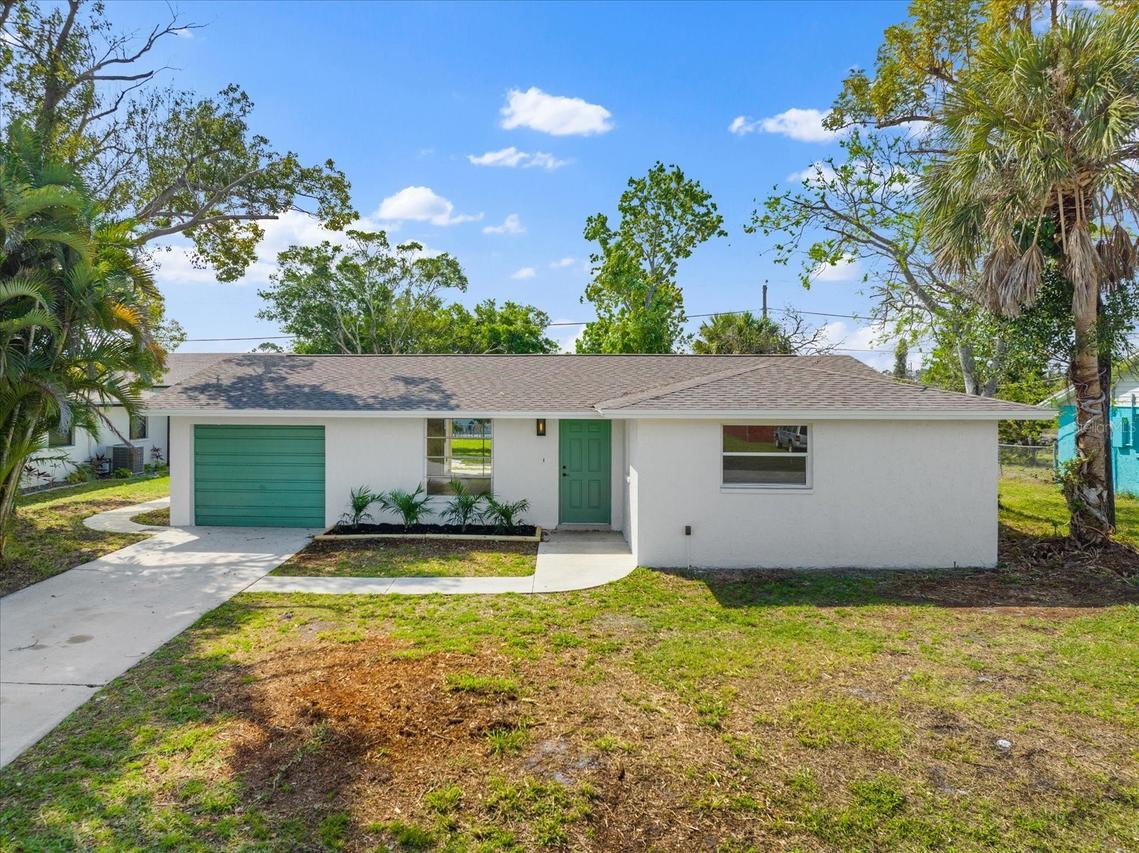 3445 Gulf Ln., Rotonda West, FL 33947