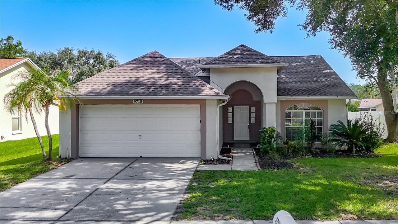 9718 Pleasant Run Way, Tampa, FL 33647