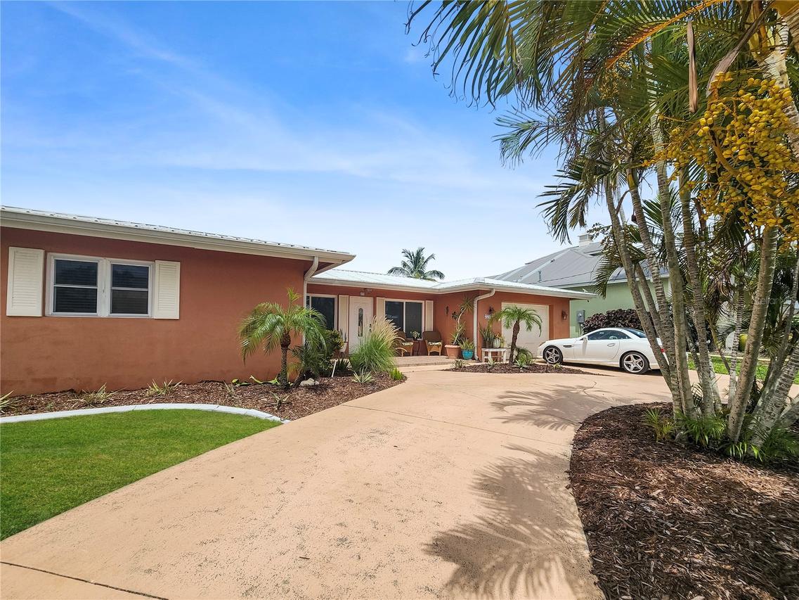 270 Belaire Ct., Punta Gorda, FL 33950