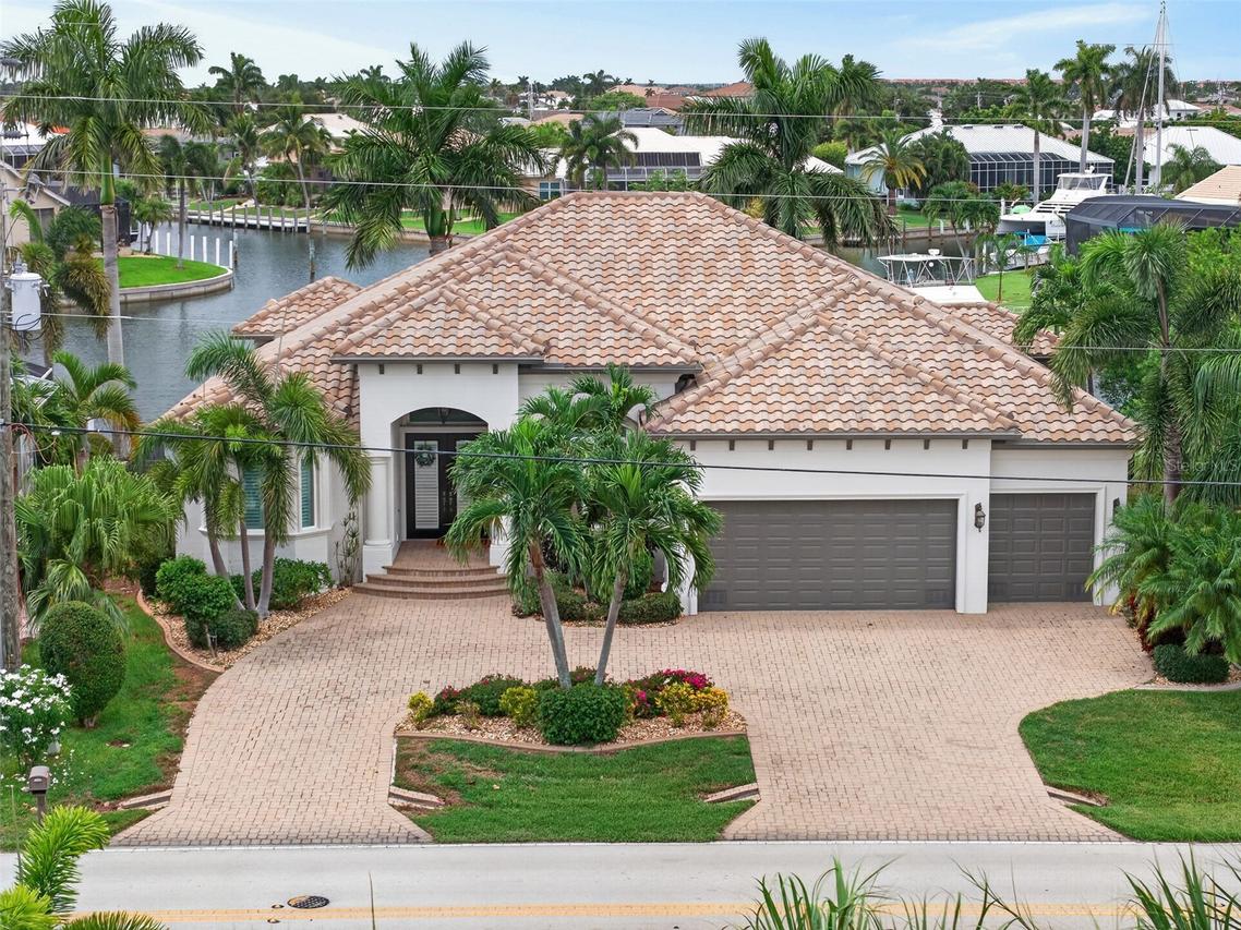 2018 Deborah Dr., Punta Gorda, FL 33950