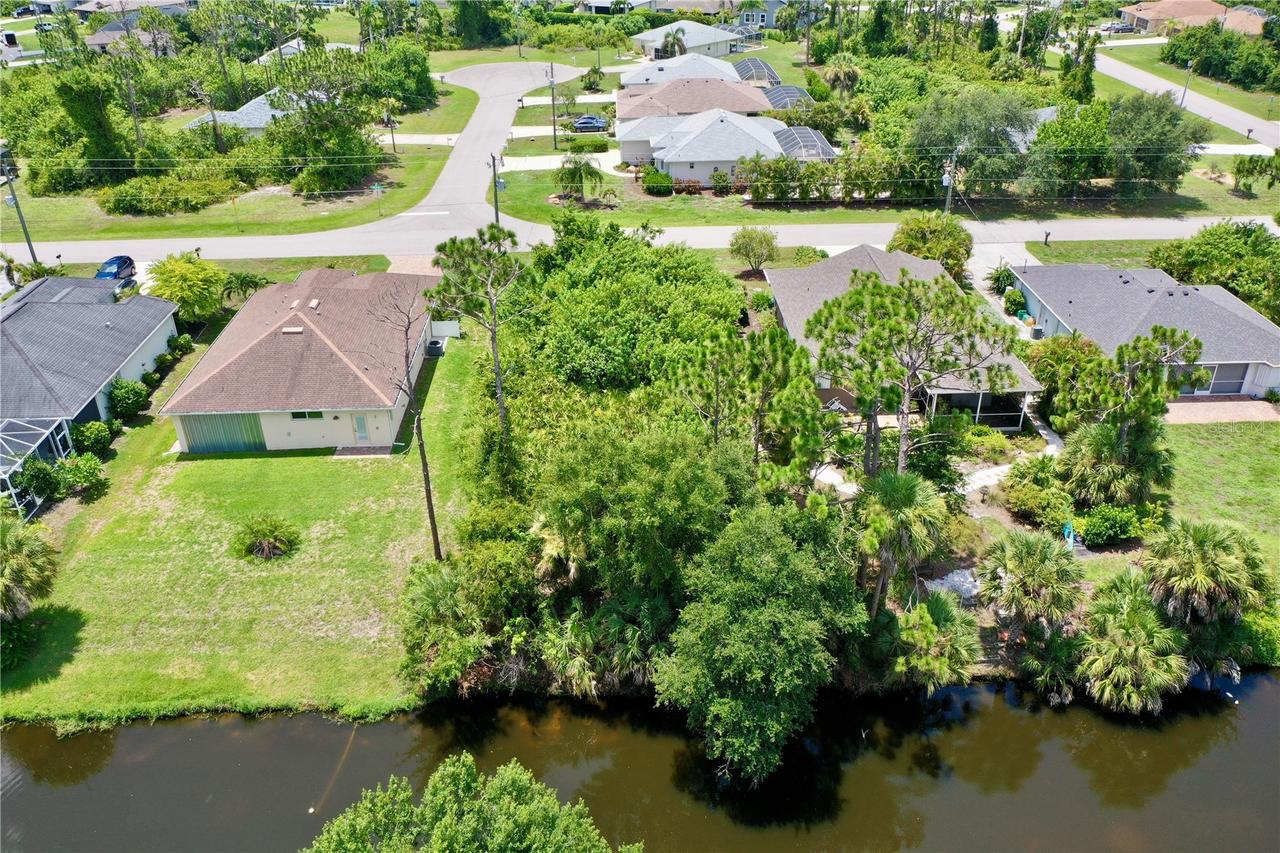 182 Albatross Rd., Rotonda West, FL 33947