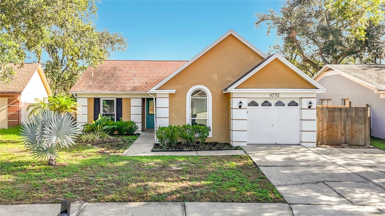 1032 Hardwood Dr., Valrico, FL 33596