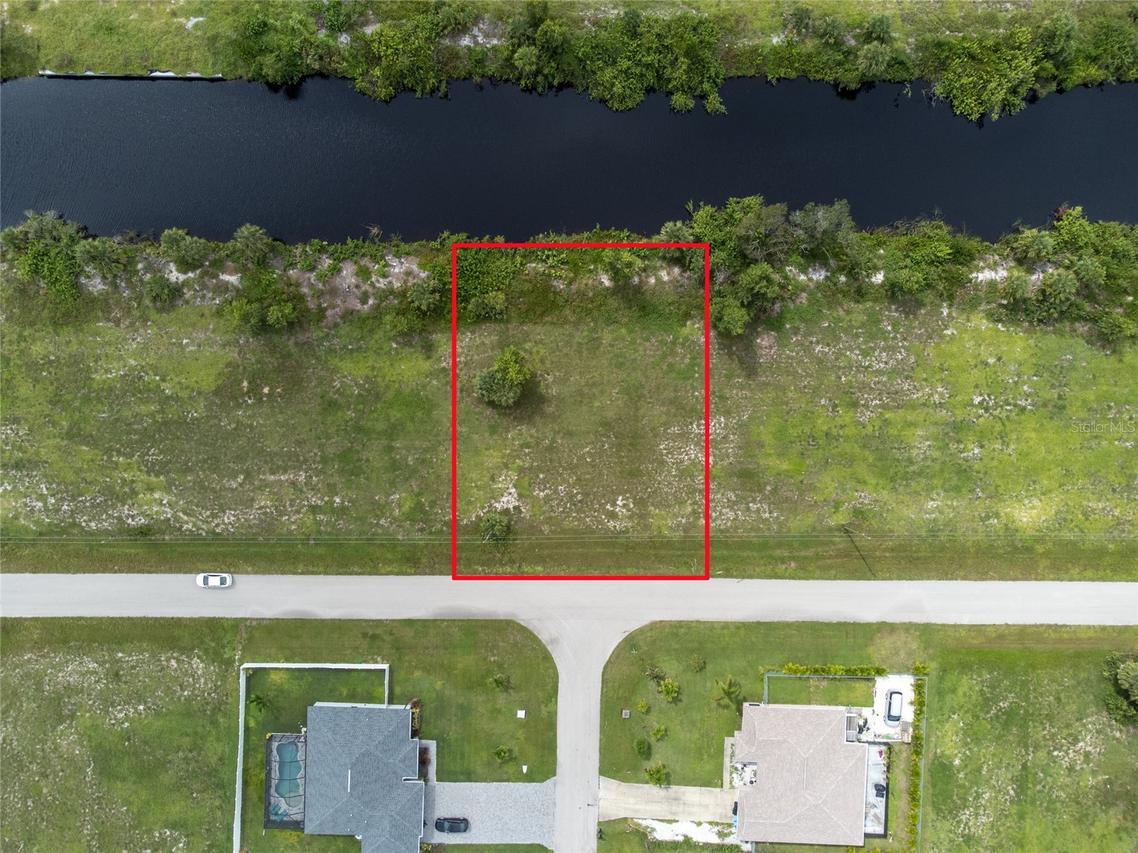 3902 NW 41st Ln., Cape Coral, FL 33993