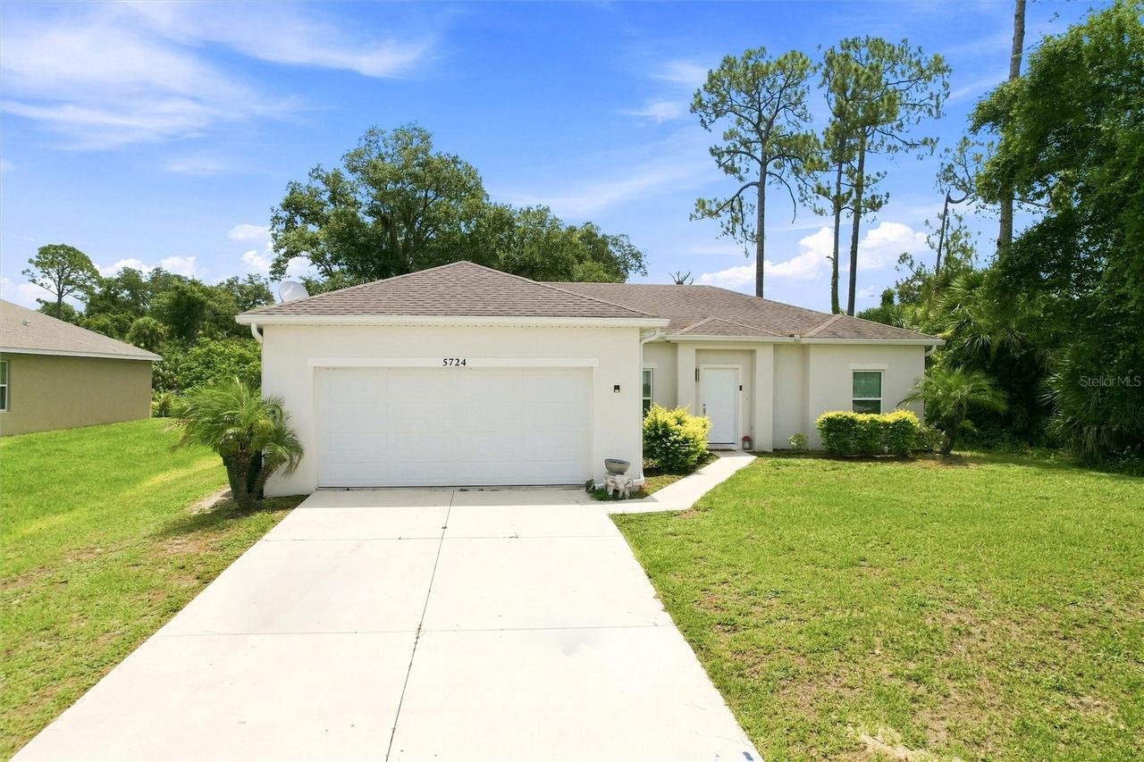 5724 Bannock Cir., North Port, FL 34288