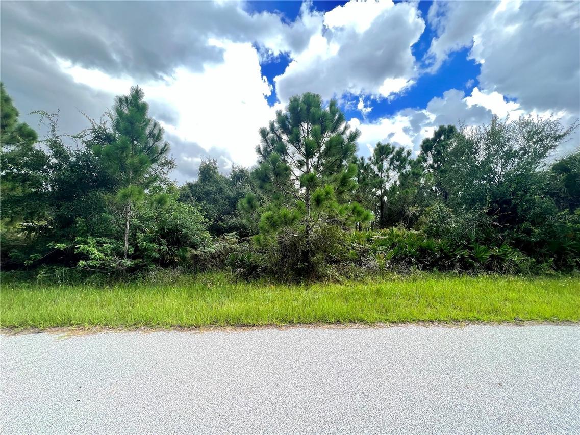 12467 Divan Ave., Port Charlotte, FL 33981