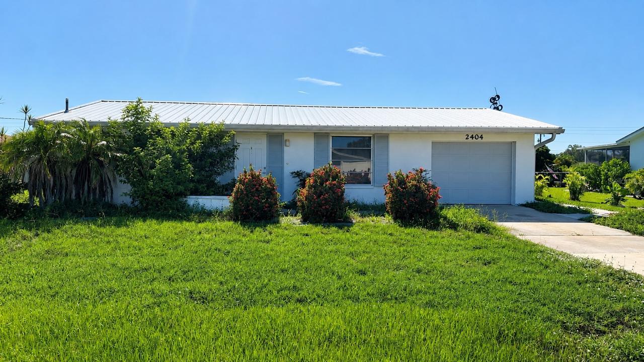 2404 Abscott St., Port Charlotte, FL 33952