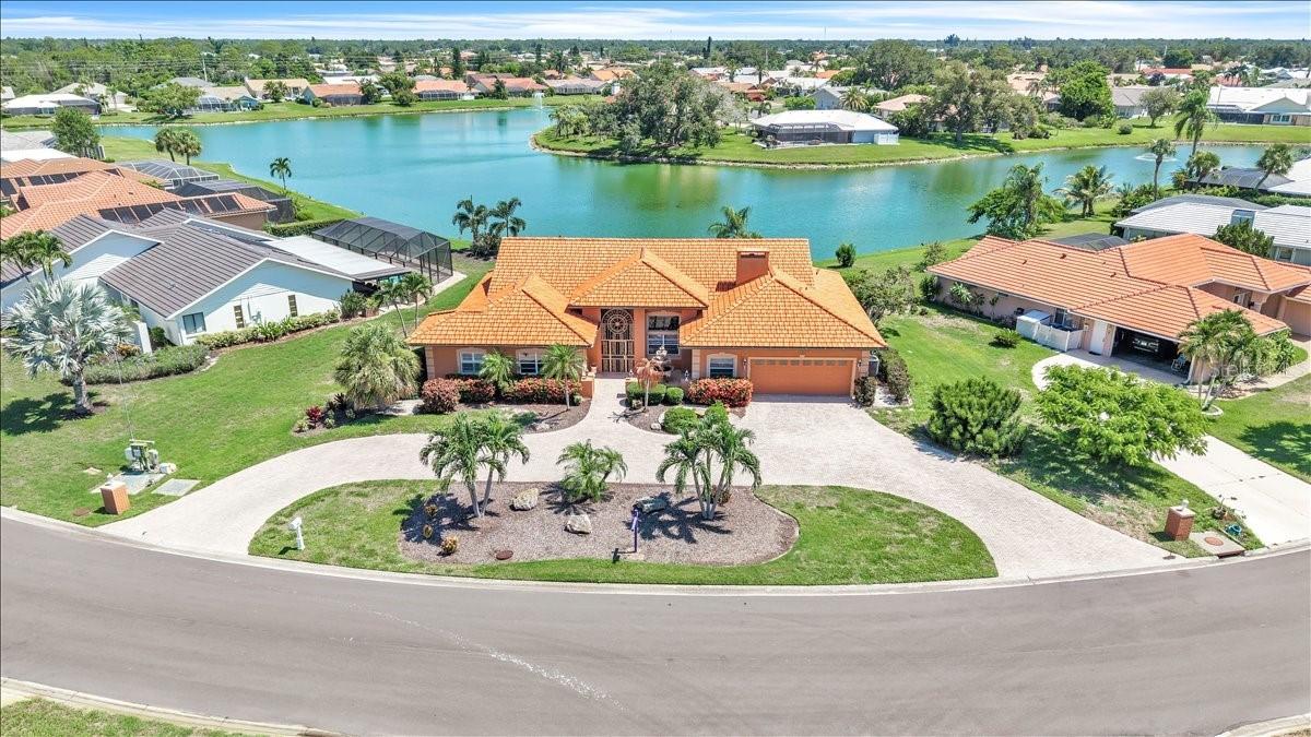 373 Eden Dr., Englewood, FL 34223