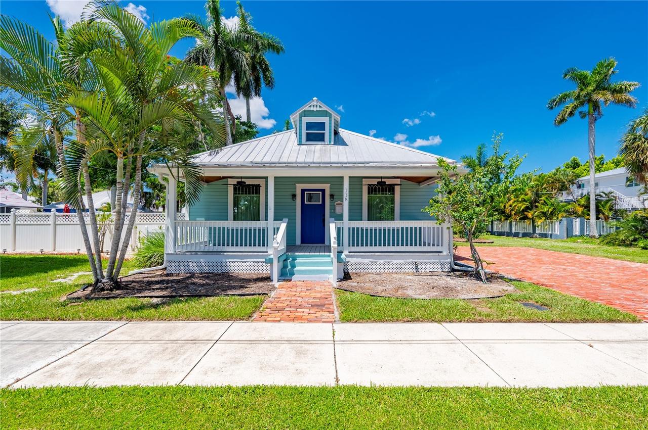115 Gill St., Punta Gorda, FL 33950