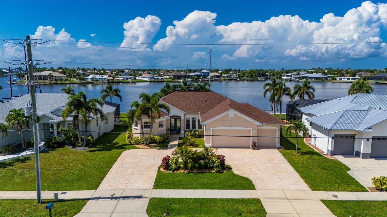 21551 Edgewater Dr., Port Charlotte, FL 33952