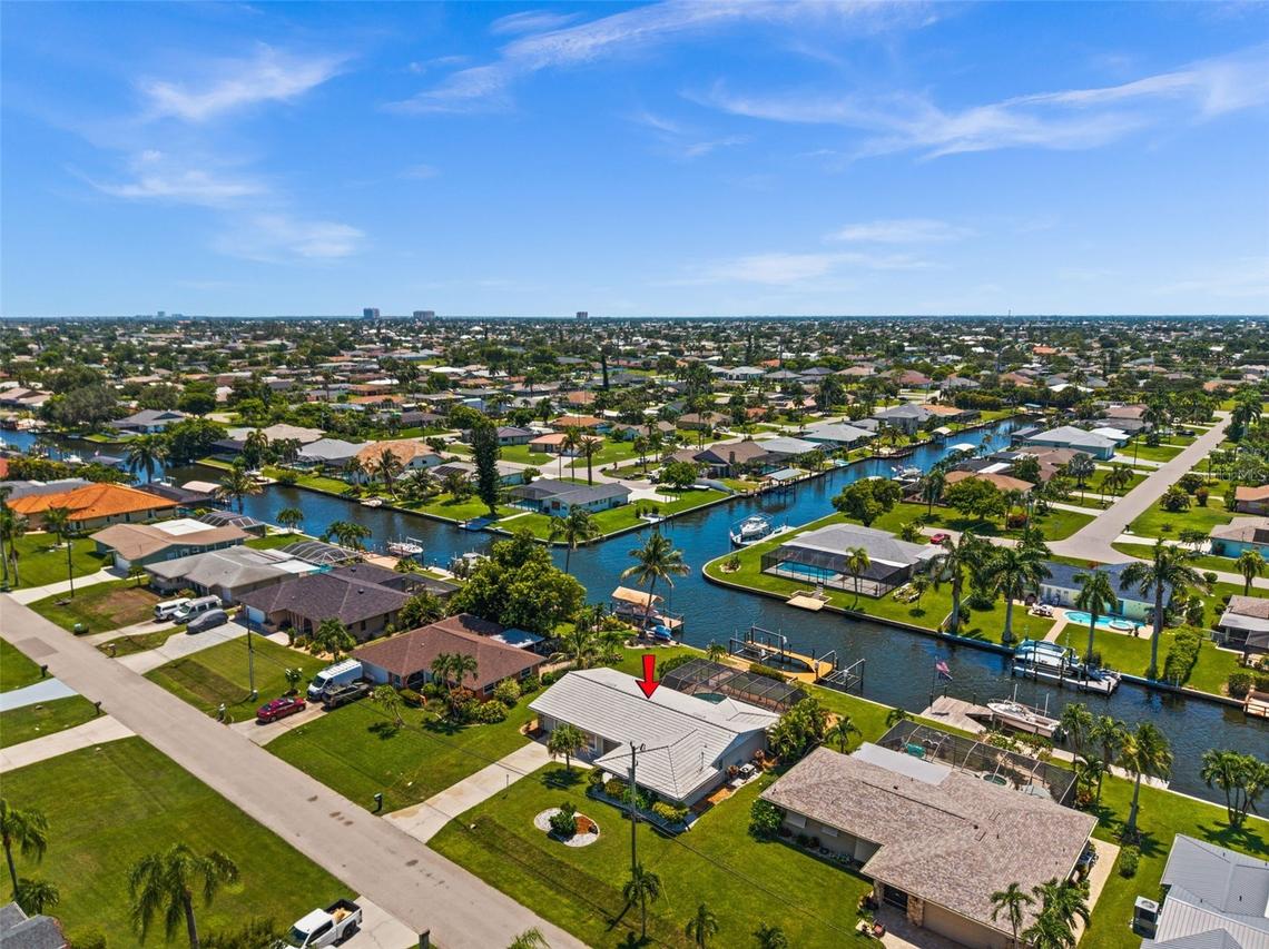 4102 SE 1st Pl., Cape Coral, FL 33904