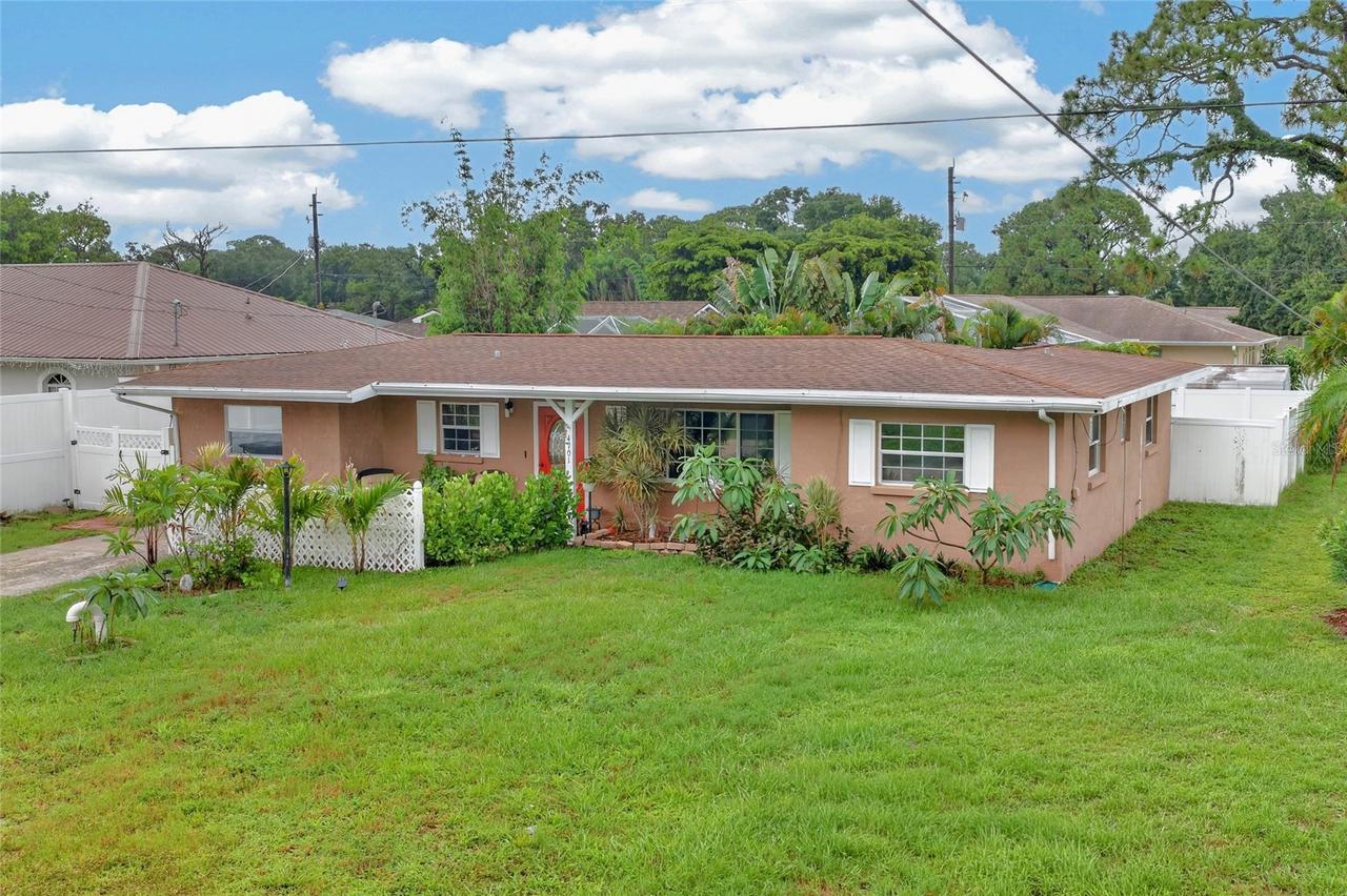 4701 Spahn St., Sarasota, FL 34232