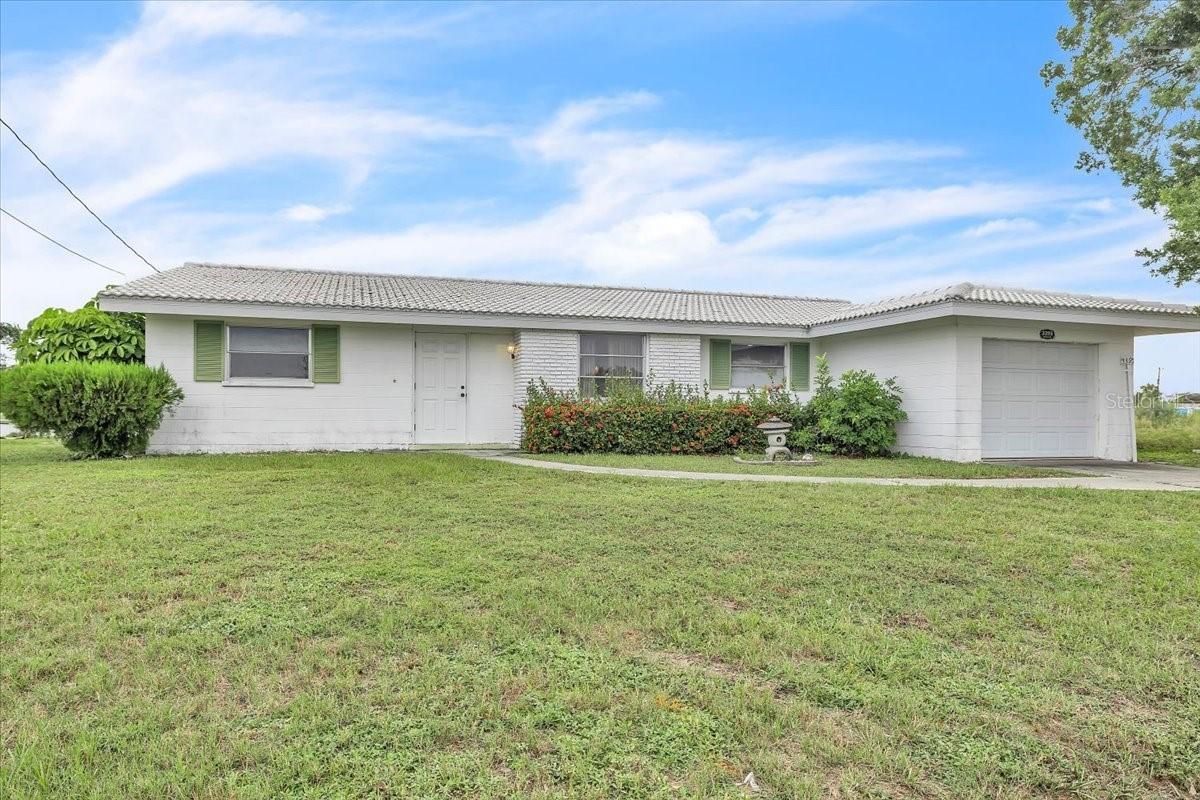 3395 Pinetree St., Port Charlotte, FL 33952